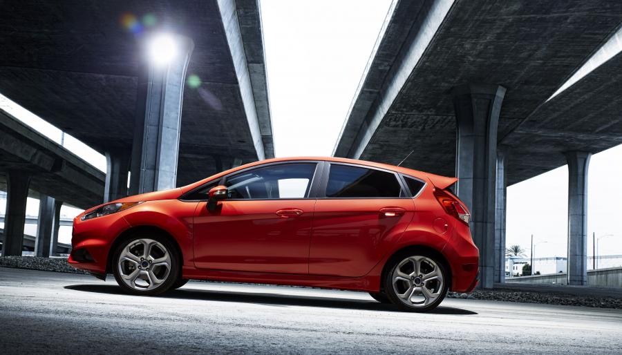  Ford Fiesta ST 2014 года  (US) (фото 57 из 78)